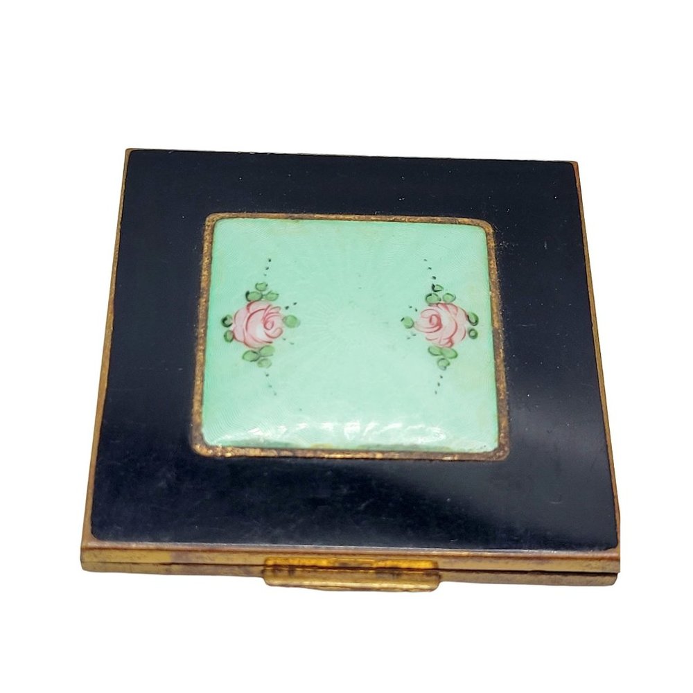 Vintage Gullioche & Enamel Shields Compact (A418)